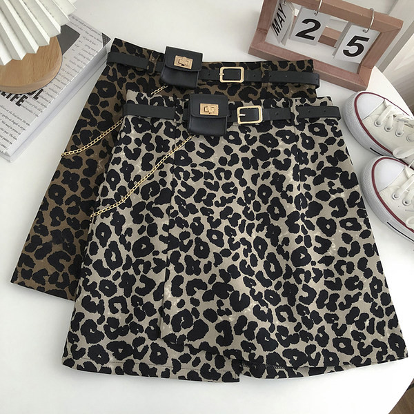 Fusta scurta de dama cu imprimeu animal