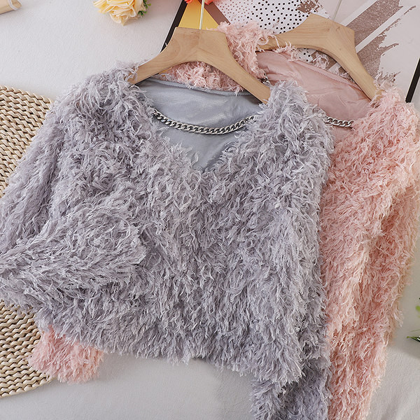 Cămașă de puf de damă cu lanț metalic