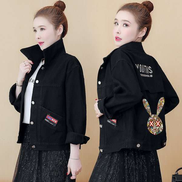 Geaca de dama moderna din denim cu nasturi si broderie