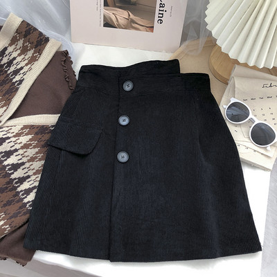 Fusta scurta cu nasturi si linie A