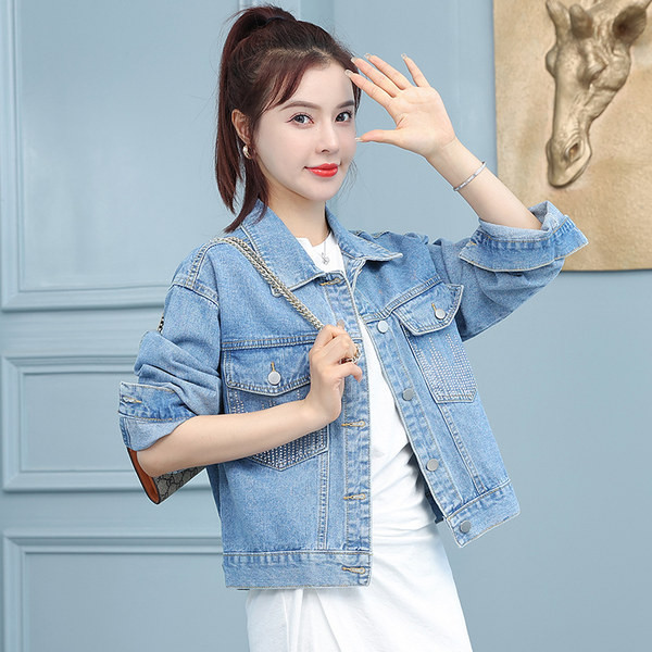 Geaca de dama moderna din denim cu pietre decorative