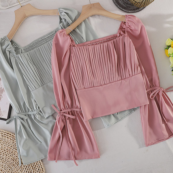 Cămașă de damă cu panglici și decolteu pătrat