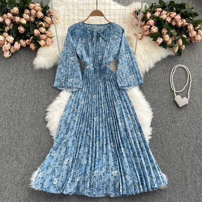 Rochie de dama plisata cu model floral si maneci lungi