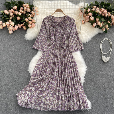 Rochie de dama plisata cu model floral si maneci lungi