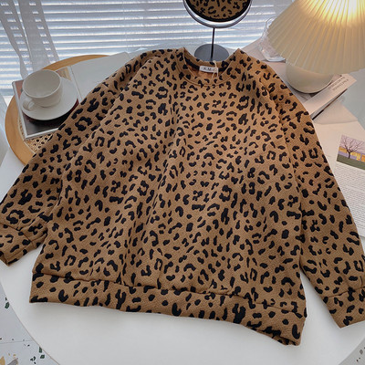 Γυναικείο πουλόβερ με leopard print
