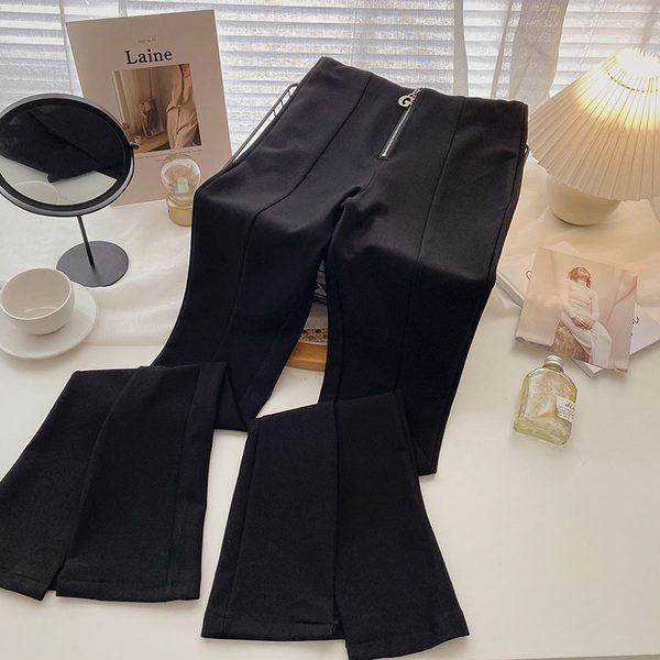 Pantaloni de dama la moda cu fermoar