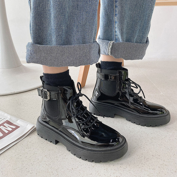 Cizme de dama doua modele cu sireturi si catarama metalica