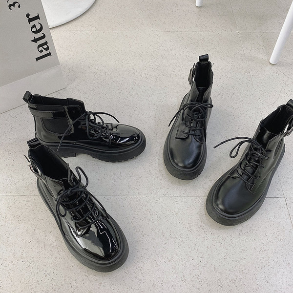 Cizme de dama doua modele cu sireturi si catarama metalica