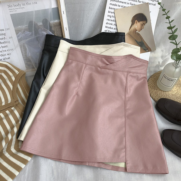 Fusta din piele cu talie inalta