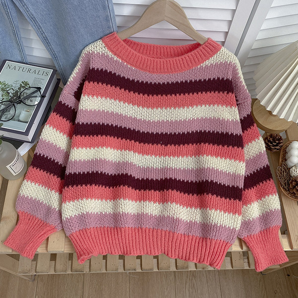 Pulover modern colorat cu decolteu oval