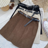 Fusta scurta de dama cu centura si buzunare