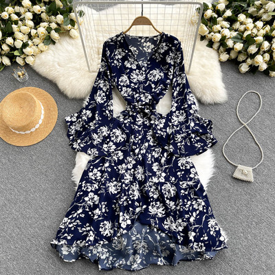 Rochie de dama cu model floral si maneci lotus