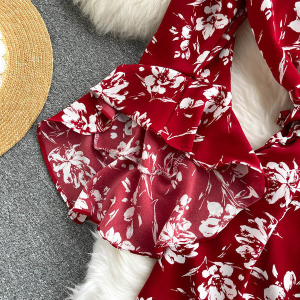 Rochie de dama cu model floral si maneci lotus