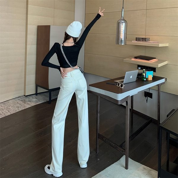 Blugi lungi de dama cu talie dreapta rupta si inalta