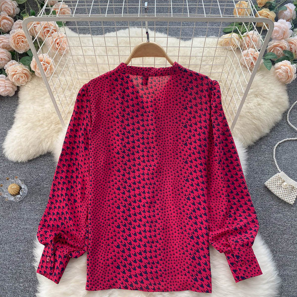 Cămașă de damă cu panglică la guler și guler jos