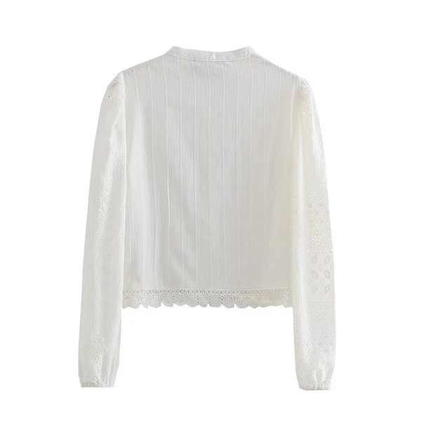 Camasa de toamna model nou cu dantela si nasturi