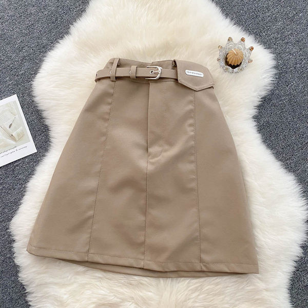 Fusta de dama din piele cu talie inalta si curea