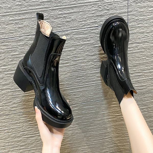 Cizme de dama din piele lacuita cu toc 6,5 cm