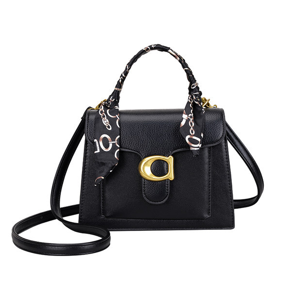 Geanta de dama cu compartimente din piele ecologica si element metalic