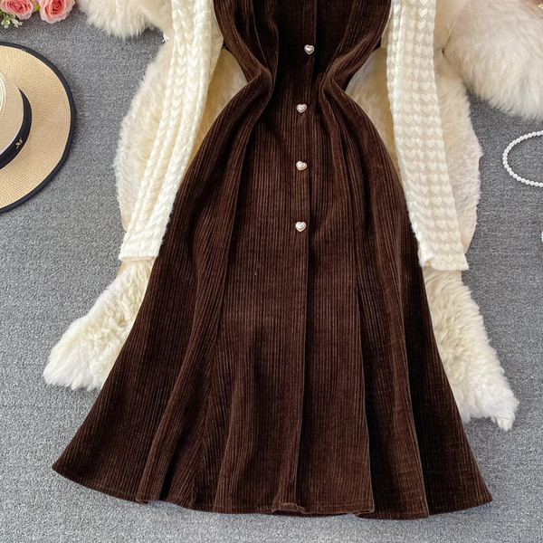 Rochie de dama din catifea cu maneci lungi