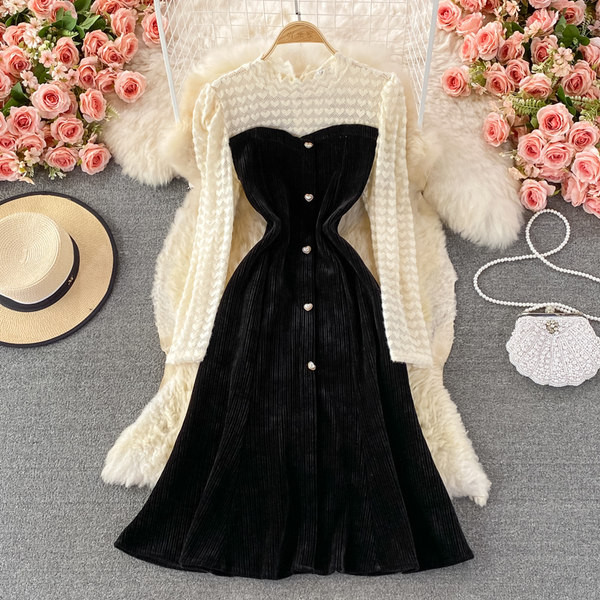 Rochie de dama din catifea cu maneci lungi