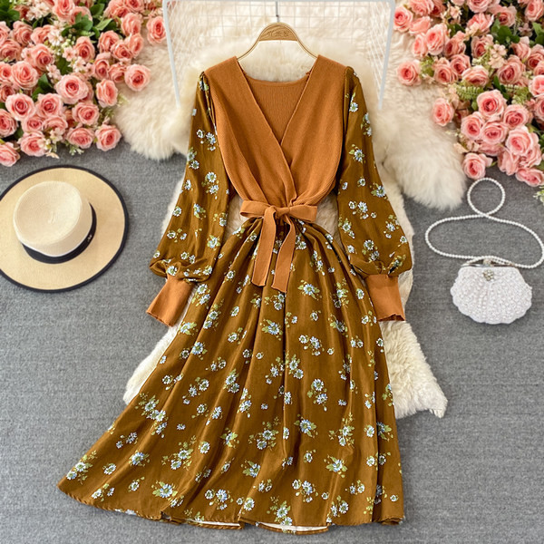 Rochie moderna de dama cu panglica si maneci lungi