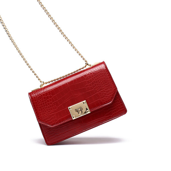 Geanta din piele model nou cu inchizator metalic si maner lung pentru femei