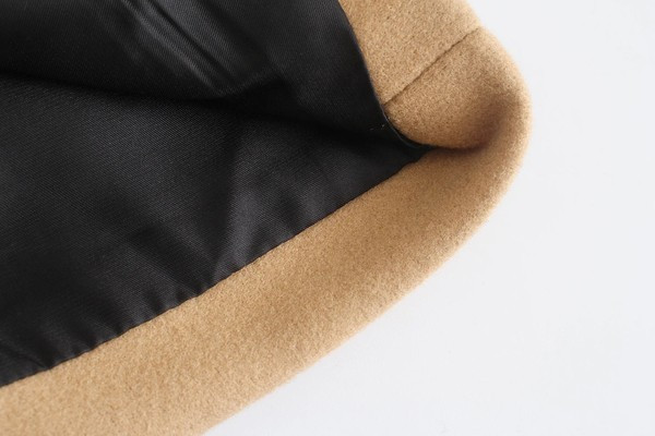 Palton lung cu închidere pe două rânduri