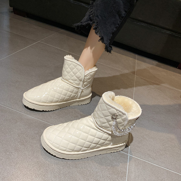 Cizme de dama din piele cu talpa plata si perle