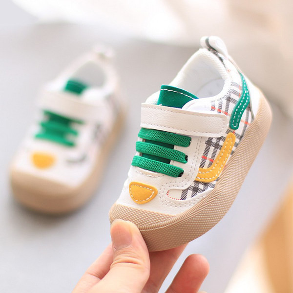 Tenisi actuali pentru copii cu sireturi pentru baieti si fete