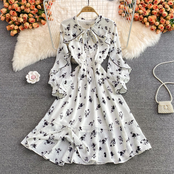 Rochie eleganta de dama cu talie elastica si panglica