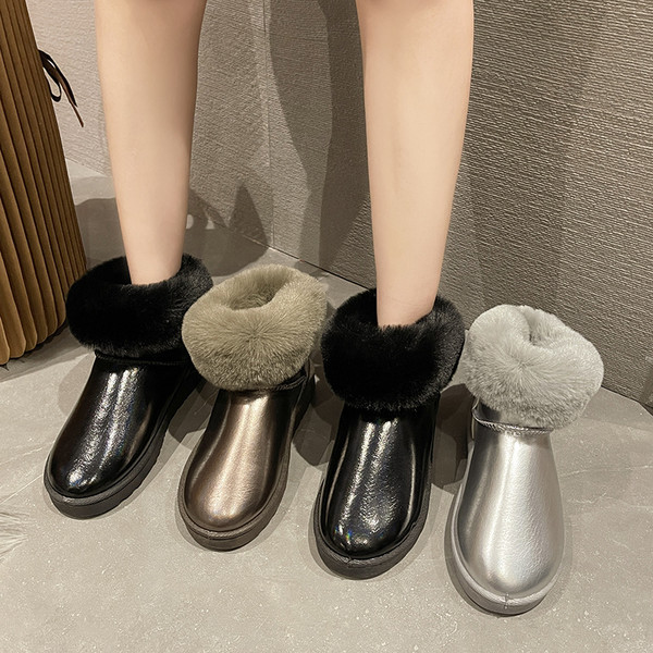 Cizme de dama actuale cu captuseala calda