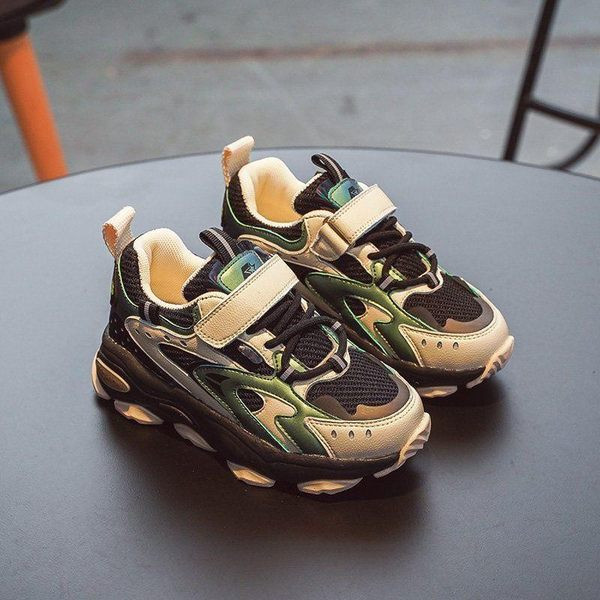 Adidasi sport respirabili pentru fete cu velcro si cravate