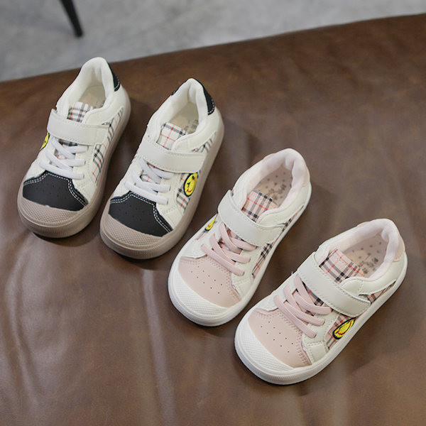 Adidasi copii cu talpa plata si broderie