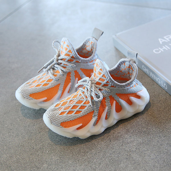 Adidași pentru copii cu șireturi și talpă aspră - mai multe culori