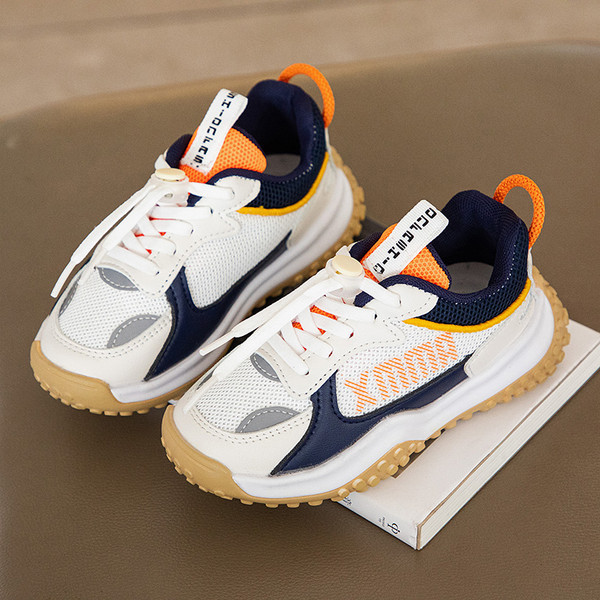 Adidași zilnic pentru copii cu plasă și inscripție