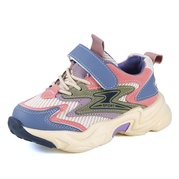 Adidași din plasă cu autocolante - pentru băieți și fete