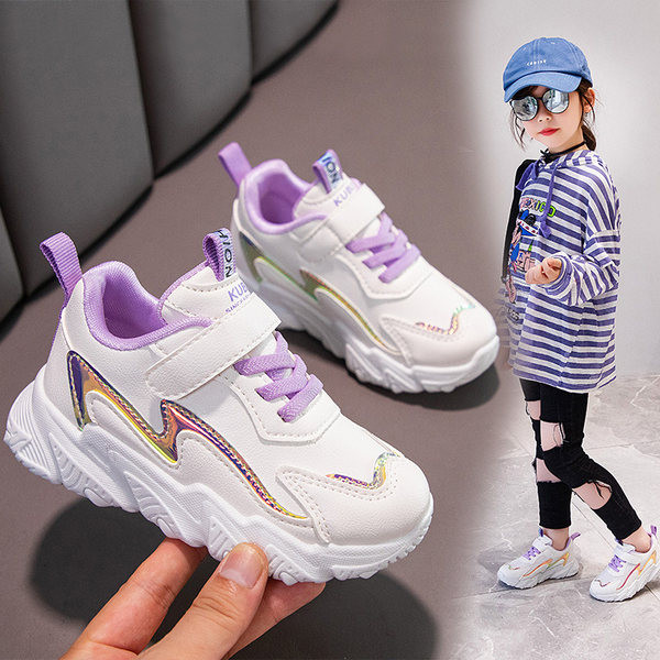 Adidasi moderni pentru fete cu talpa aspra - din piele ecologica