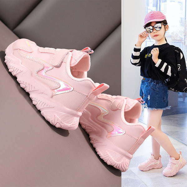 Adidasi moderni pentru fete cu talpa aspra - din piele ecologica