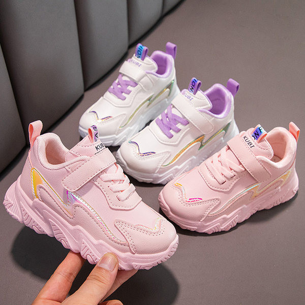 Adidasi moderni pentru fete cu talpa aspra - din piele ecologica