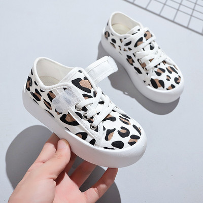 Παιδικά υφασμάτινα αθλητικά παπούτσια με animal print