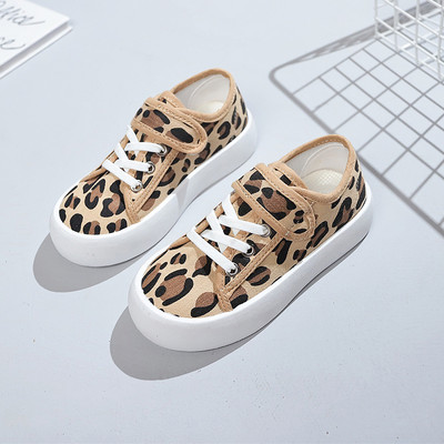 Παιδικά υφασμάτινα αθλητικά παπούτσια με animal print