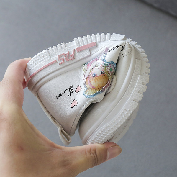 Adidași pentru copii cu aplicație colorată și autocolant alb