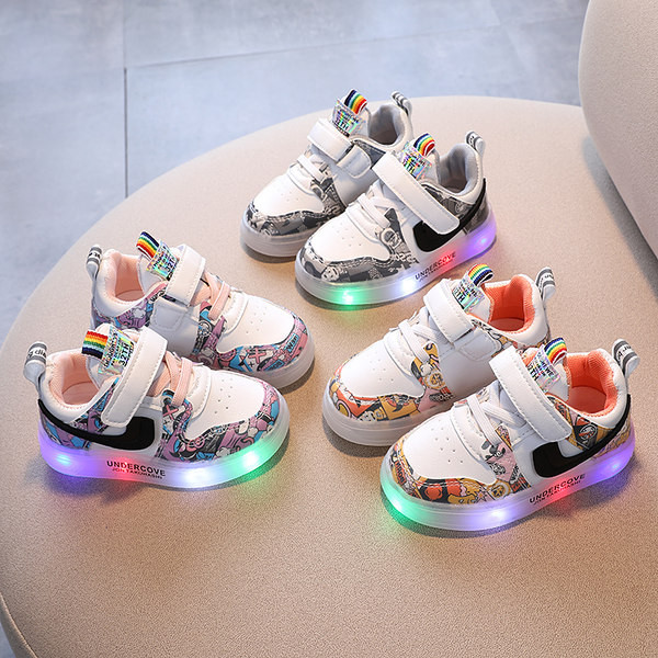 Adidași luminoși pentru copii cu autocolante