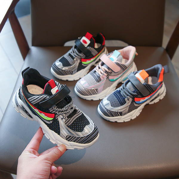 Adidași pentru copii cu închidere cu velcro