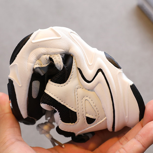 Adidasi copii din piele ecologica pentru baieti