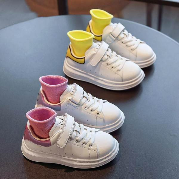 Adidasi copii pentru fete cu aplicatie si cravate