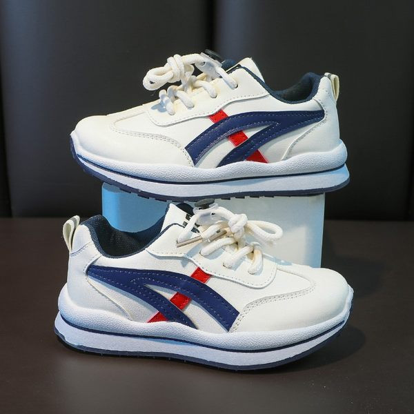 Model nou de adidasi de toamna cu talpa inalta