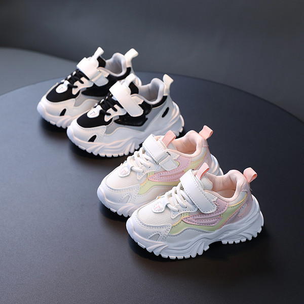 Adidași pentru copii cu autocolante în negru și roz