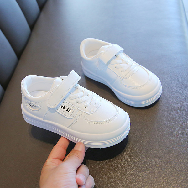 Tenisi copii din piele cu talpă plată și velcro